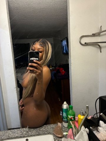 Staten Island NY GFE-Friendly Slim Petite Escort (GFE) — Incalls & Outcalls - 1
