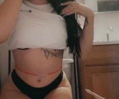 Jenny in Springfield — Brunette Playmate (25) for discreet incall/outcall - Image 4