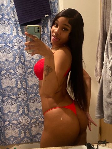 Outcalls & CarPlay — 18+ Tacoma Escort - 1