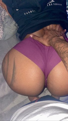 Cleveland, OH Female Escort — Incalls/Carplay only - 1
