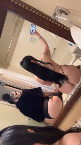 Seattle Latina Female Escort — playful slow conversations & bold chemistry - 1