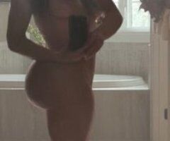 Salt Lake City escorts -  Mature Woman Escort — Tina (Salt Lake City) — Text or Drive Yourself