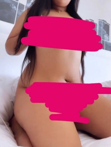 Minneapolis / St. Paul Hot Babe — Natural Outcall Escort - 1