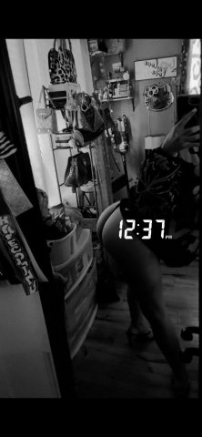 Longview, TX 19-Year-Old Petite Mobile Escort — Hosting & Mobile Visits - 1