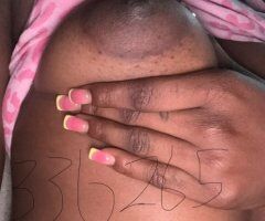 Greensboro escorts - Greensboro NC Female Escort — Incalls with Blowjob, 420 Friendly
