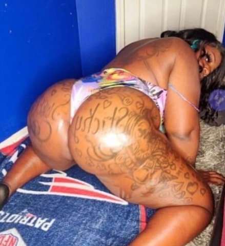 Montgomery AL Female Escort — Throat way deep / mouth way wetter - 1