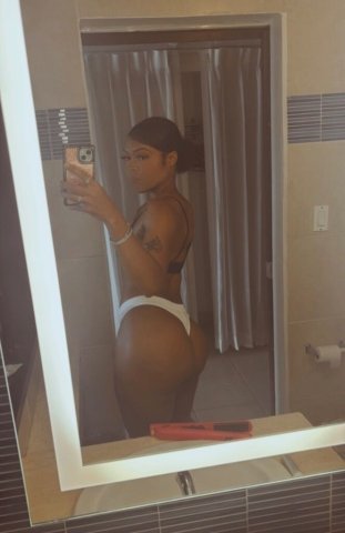 Detroit, MI Petite Mature-Style Full Service Escort — Throat-Focused & Content - 1