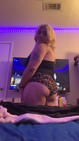Houston Female Escort — Outcalls with 30% Traveling Fee & No Bare - 1