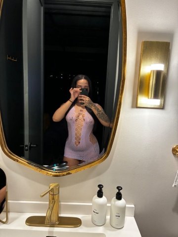 Clarksville TN Female Escort — 2-Girl Special - 1