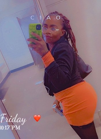 Northern Virginia Female Escort — Apple Pay or Cash - 1