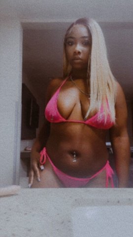 Long Beach Female Escort — Outcalls, Cardates, Fetishes & Greek - 1