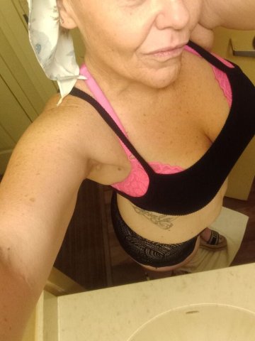 West Palm Beach Wednesday Specials — 2 Girl Service for $90 up to HH - 1