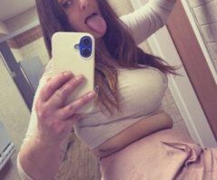 Knoxville TN 42 MILF Full Service — Text-Preferred, No Greek/No BB - Image 6
