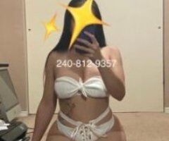 Harrisburg escorts - Stacey — Busty Brunette Escort in Harrisburg, PA