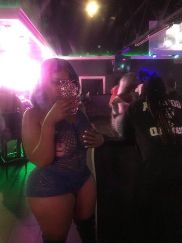 Charlotte, NC 23-Year-Old Incall Escort — GFE, Role Play, Fetish & Domination - 1