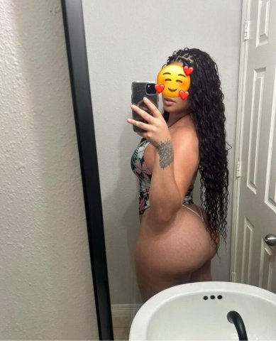 Lincoln NE Female Escort — Any Style, Make You Feel Good - 1