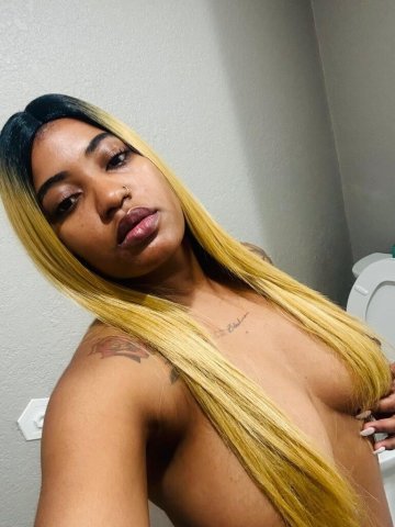Cubanita caliente (30) — ambiente cálido y sereno - 1