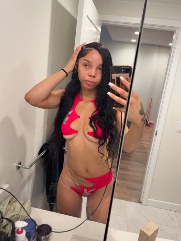 Long Beach Female Escort — sweet & spicy (5'7) Puerto Rican & Black - 1