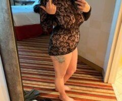 Pregnant Squirter Fetish-Friendly Trucker Friendly - Image 3
