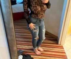 Pregnant Squirter Fetish-Friendly Trucker Friendly - Image 4