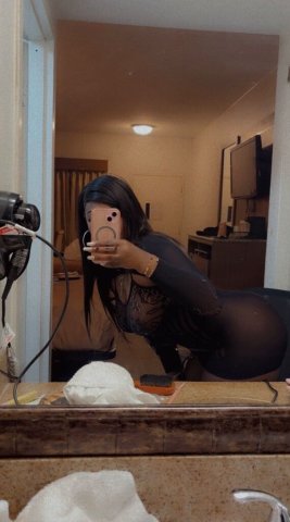 Chattanooga Female Escort — Outcalls & Carplay with Dominican Chocolate vibe - 1