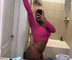 Chattanooga Female Escort — Outcalls & Carplay with Dominican Chocolate vibe - Image 3