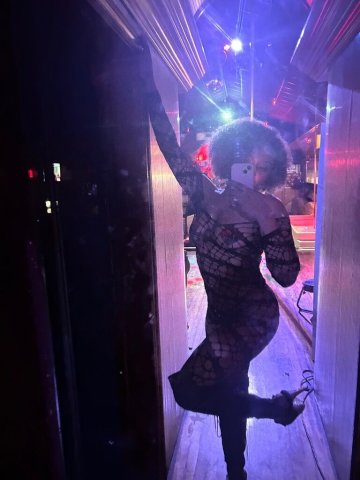 pretty brown mamii ms wet wet in town tonite onlyyy!! - 22 - 1