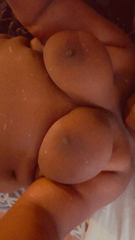 BBW CHOCOLATE CAYENNE TREAT🍭 BEST DEEPTHROAT &💦SQUIRT 😻PRETTY KITTY SPLS INCALL ONLY - 24 - 1