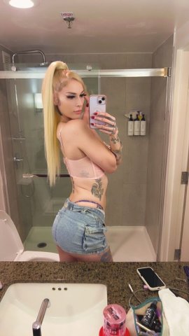 Tall Bubbly Slim Thick Girl Next Door - 25 - 1