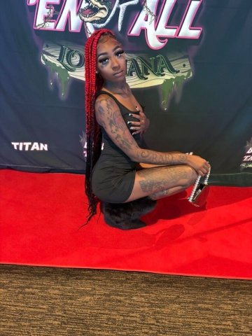 LIL HOOD FANTASY WITH A PRETTY FACE 🥰 whatsapp 213-4 58-4523 - 23 - 1