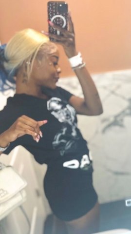 HereForAGreatTime👄Rmb Me 👄🌴YourExperienceBelongWithMe👩🏽‍❤️‍💋‍👩🏾 - 22 - 1