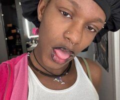 Fem looking to service u Call me/Text is prefered - Image 11