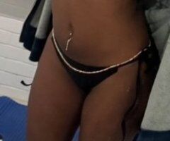Cincinnati escorts - 2 girlfriends - 20