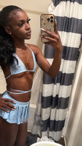 PARTY PRINCESS PETITE CHOCOLATE DOLL 😘 - 20 - 1