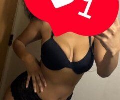 type of girl to live rent free in your head after bye😘 - 19 - Image 3