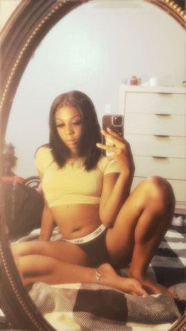 Come Get firwork Head ❤🤍💦 COME BUST A AMAZING NUT OFF THIS WET AND CREAMY PUSSY OUTCALLS ONLY $80 QV $160 hhr (25$ -5mins Facetimeshow avalible) - 23 - 1