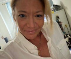 💋MONDAY MANIA😻filthy, Philly, with your girl, the oral queen 😋 text/call for details! 👅Celebrate the day with me! 💋😘lets have some adult fun 😘MILF looking to make a mature gentleman smile👅 - 36 - Image 3
