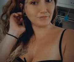 ✨ Easy Going, Cute and Drama Free✨ - 34 - Image 2
