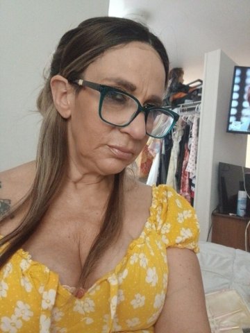 ITS HOTTT IN TEMPE. INCALL*OUTCALL*pnp GFE*BBJ* DATY*FS* do not be under 36 years old. ALL OUTCALLS NOW REQUIRE 25$ TRAVEL DEPOSIT - 56 - 1