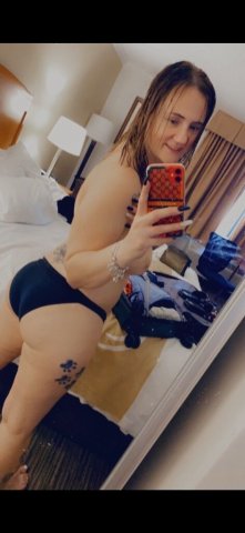 YOUR FAV MILF IN TOWN - 50 - 1