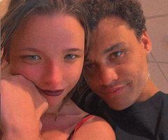 Chicago escorts - King and Queen looking for a King and Queen