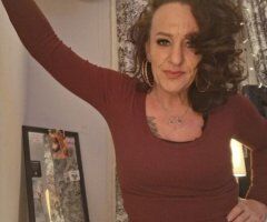 looking to provide massage services to mature, respectful fellas and ladies - 45 - Image 4