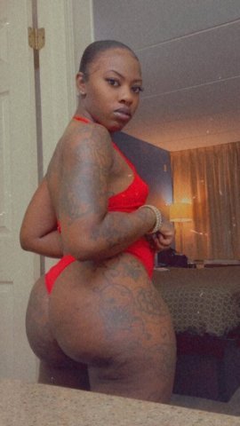 💦🥰💋 PUSSY WETT 🌊 ASSS FAT 💧👀MOUTH CRAZY 🤪 AVAILABLE ✅ 💨 - 24 - 1