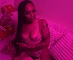 BIG WET MOOSE KNUCKLE 💦🥵 - 24 - Image 2