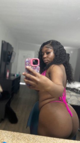 🍫💎 Fun petite 5'3 Chocolate 💎🍫📍Gateway blvd 🏡Incalls 420 friendly - 20 - 1