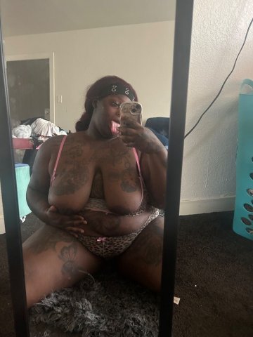 available for in call 😘😘💦 bbj $80 come see me 💦😝 - 25 - 1