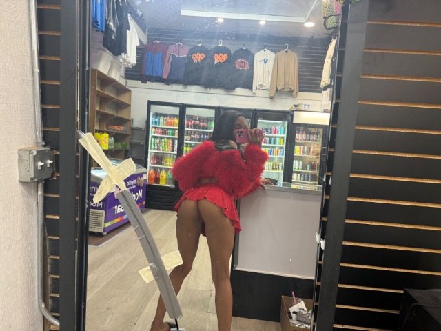 Pretty Petite Baby - 24 - 1