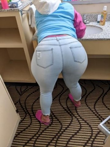 THICK AS SHE WANNA BE! - 35 - 1