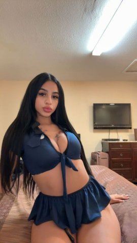 RICA LATINA CALIENTICA🌸💋LINDA BEBECITA TODA UNA PERRA🔥🌶EN LA CAMA CON TOTO ROSADITO🍓🤤Y APRETADITOS DISPONIBLE PARA TI PAPI 😋😋 - 23 - 1