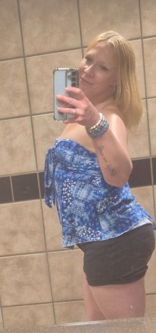 Last chance with big booty cutie ;) ;) outcall text asap - 37 - 1